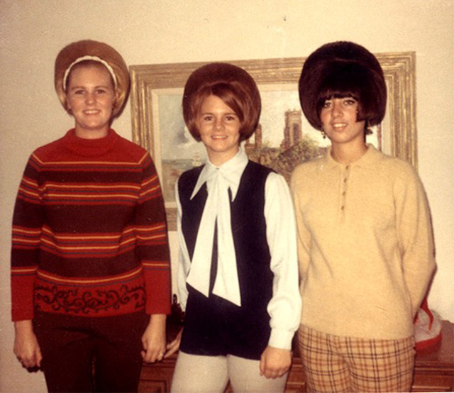 Glorious Big Hairdos of the 1960s: Mind-Boggling Hair Styles That Defined an Era_Ha