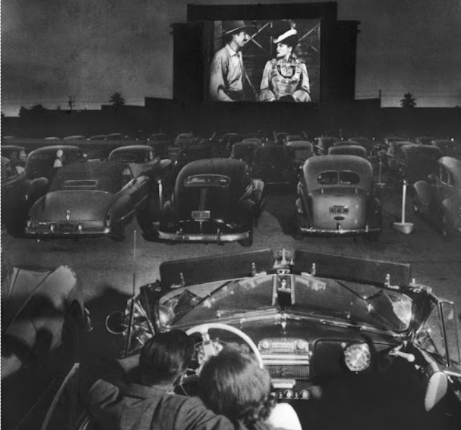 Vintage Photos Capture Daily Life at the Drive-In Theater – a Vanishing American Pastime_teo